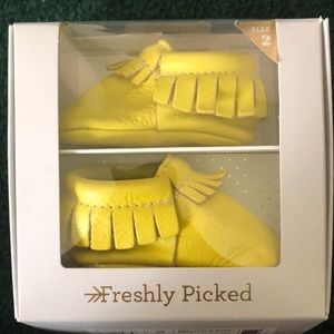 BRAND NEW, NEVER WORN